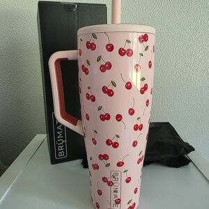 BrüMate Pink Cherry Tumbler